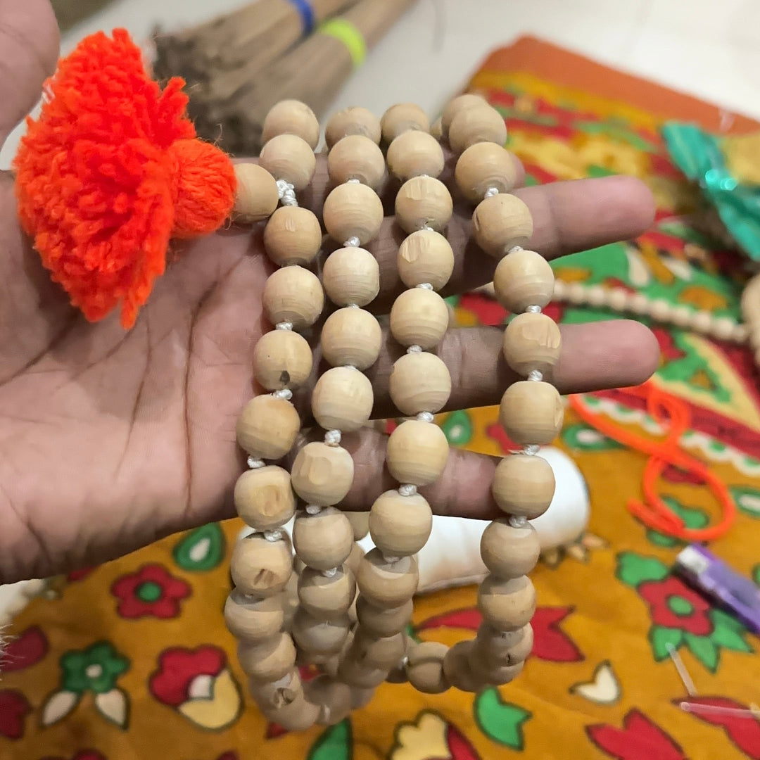 Why You Should Choose An Original Tulsi Mala For Japa. - Hamaro Vrindavan