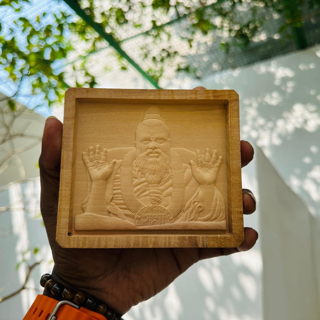Shree Hit Premanand Ji Maharaj 3D Carving Murti Sewa Kadam