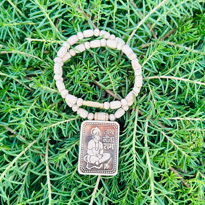 Hanuman Murti Kanthi (Double Patti)