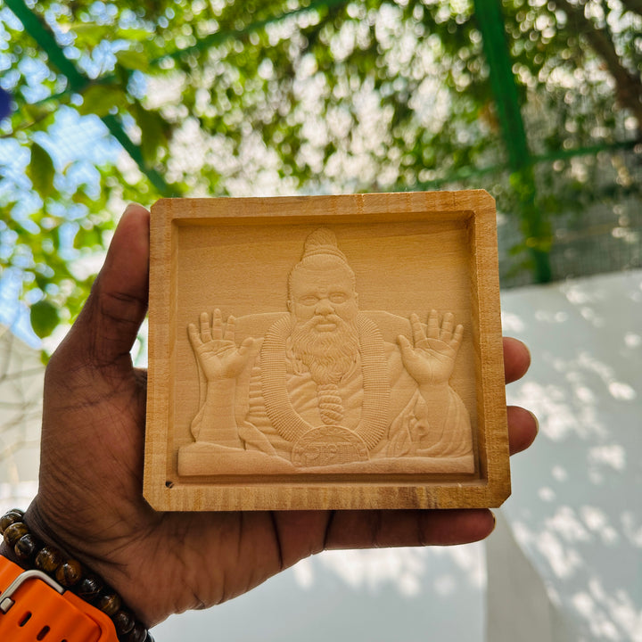 Shree Hit Premanand Ji Maharaj 3D Carving Murti Sewa Kadam